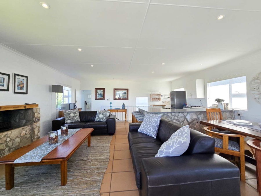 7 Bedroom Property for Sale in Stilbaai Wes Western Cape